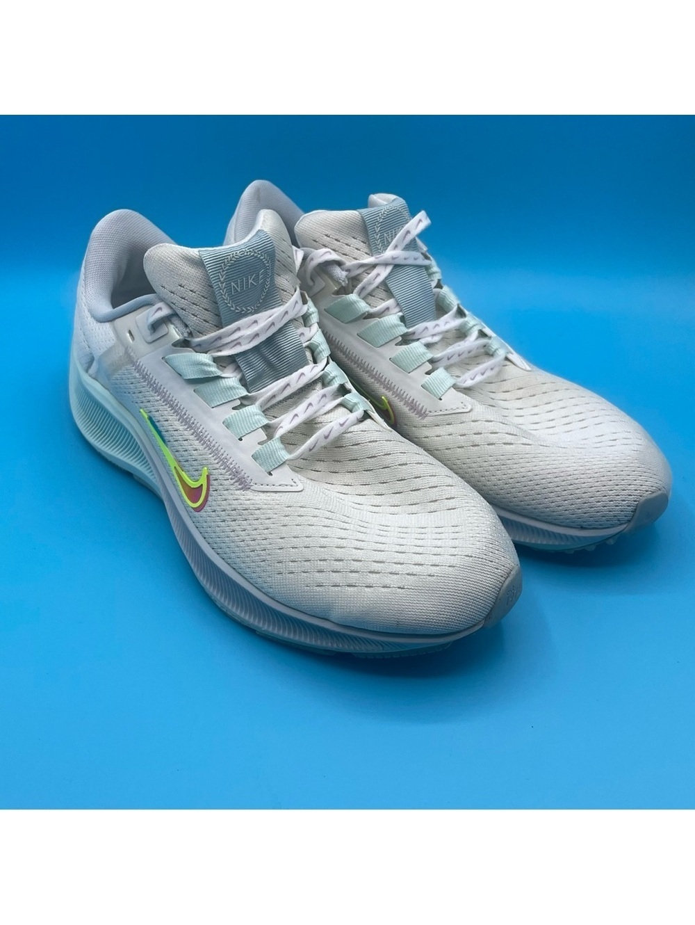 Nike Air Zoom Pegasus 38 Premium Summit White Volt